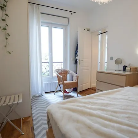 Quiet Apt On Courtyard Near Montmartre * Parigi