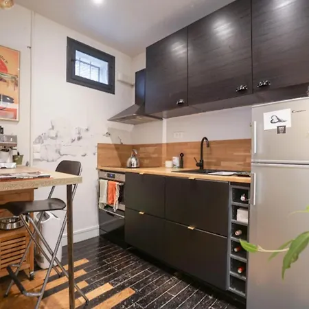 Quiet Apt On Courtyard Near Montmartre Appartamento *